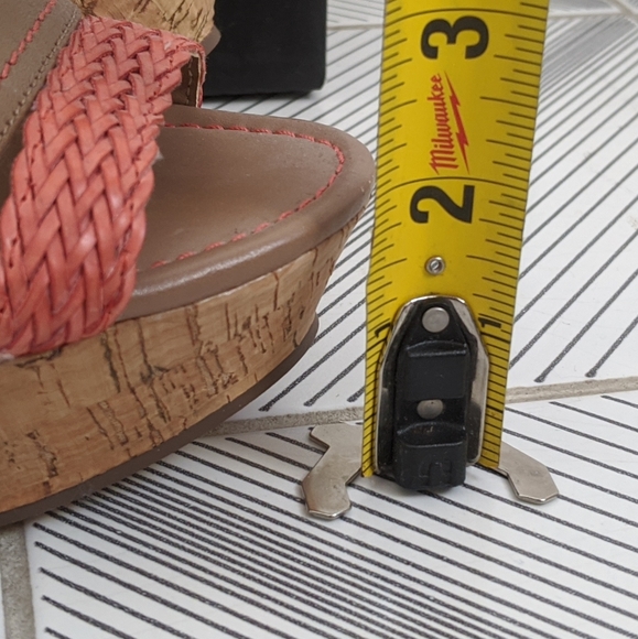 NIB | 8.5 Renata wedges | Charles by Charles David - Picture 6 of 8